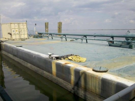 10,000 Barrel Oil Barge