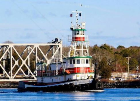 3,100 BHP Tugboat 93'