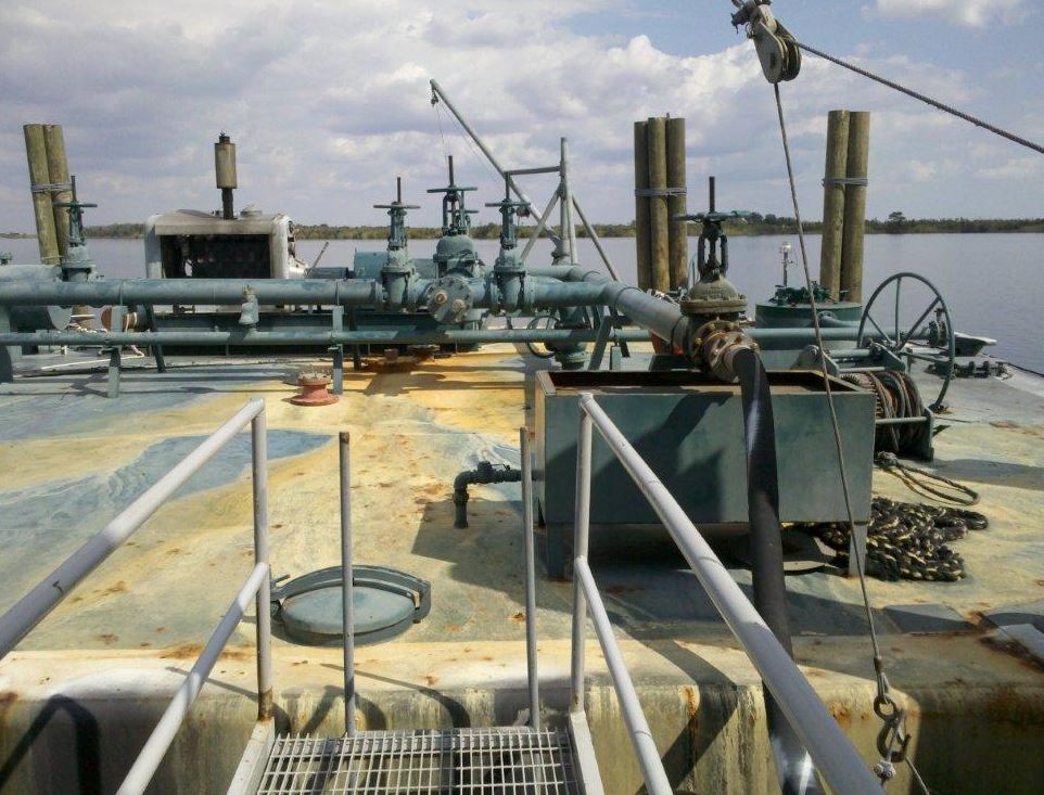 10,000 Barrel Oil Barge