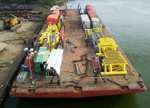 2,000 Ton Deck Barge