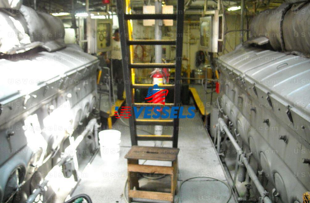 3,300 HP Twin Screw Tug